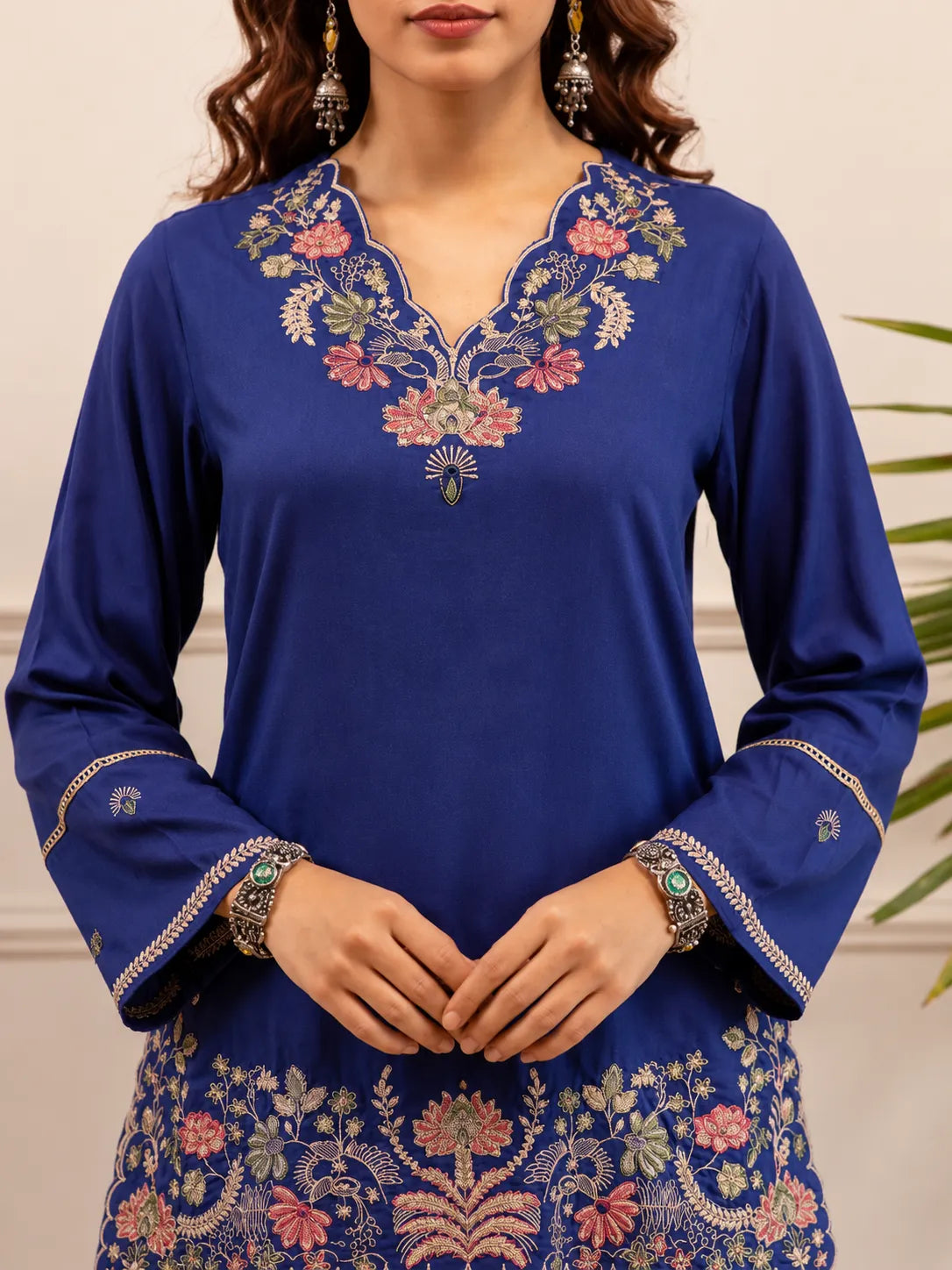 Women’s  Embroidered Kurta Pant Set