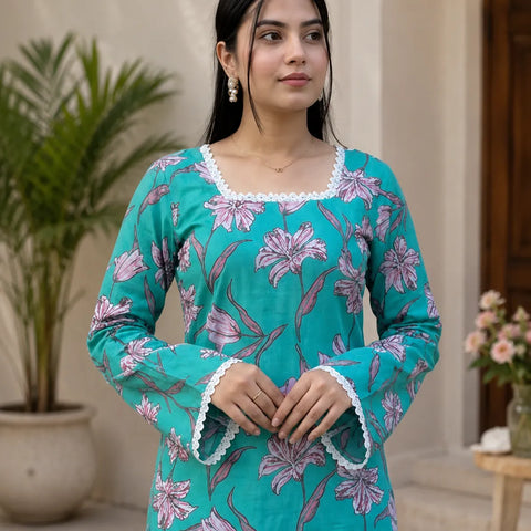 Women's Floral Printed Lace Neck Kurti