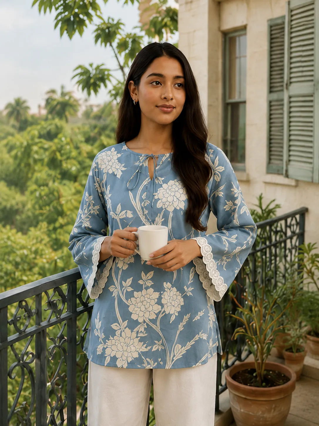 Women's Sky Blue Floral Printed Kurta with Lace Sleeves