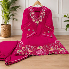 Women’s  Embroidered Kurta Pant Set
