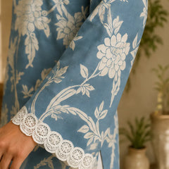 Women's Sky Blue Floral Printed Kurta with Lace Sleeves