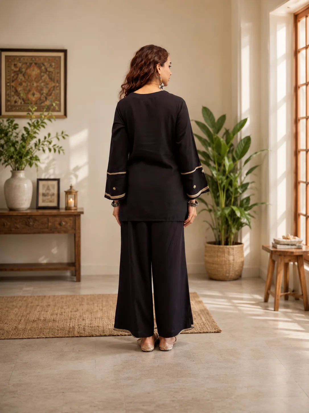 Women’s  Embroidered Kurta Pant Set