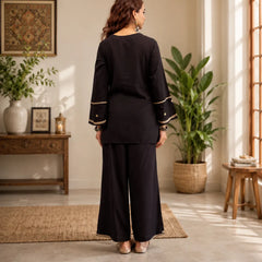Women’s  Embroidered Kurta Pant Set